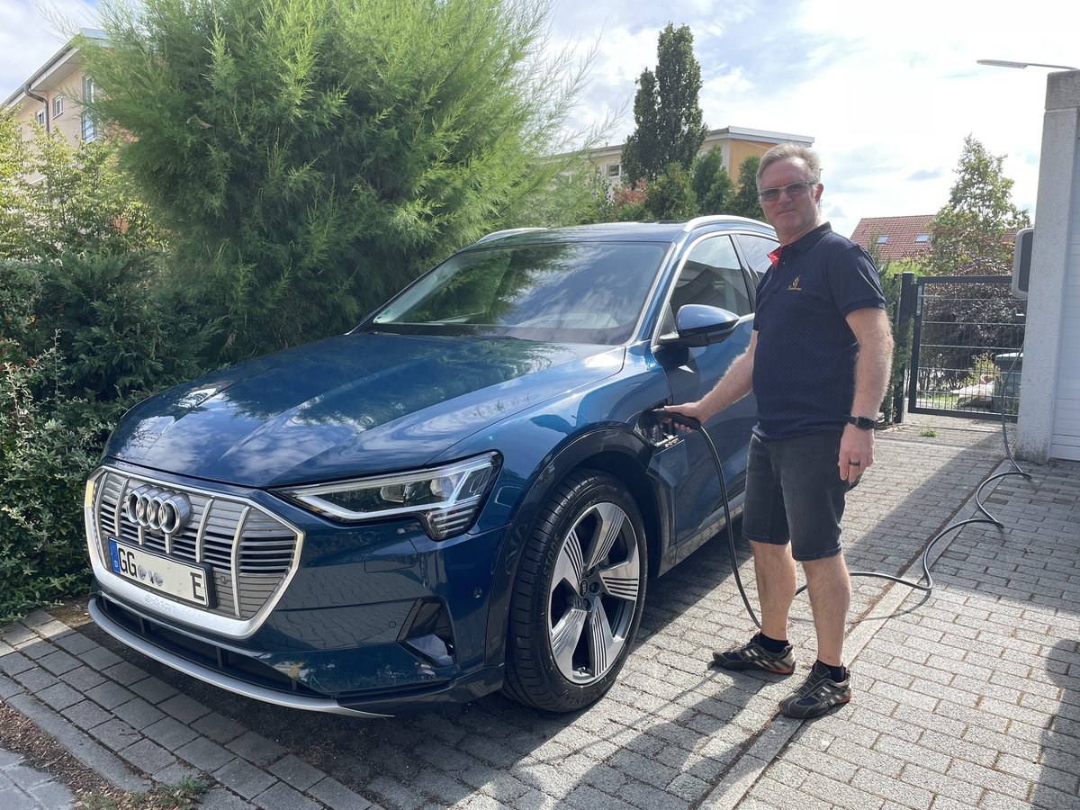 GeorgMolter's tweet photo. Going electric… Yay! https://t.co/1cnX4zqzlz