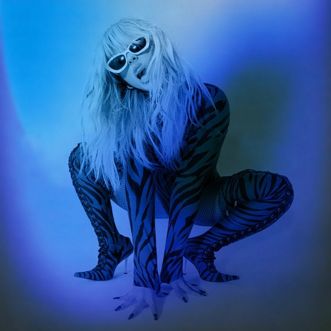 PopDataMusic's tweet photo. .@BebeRexha scores her 1st ever top 10 hit on the global Spotify chart with "I'm Good (Blue)". Congratulations!! 🥳🍾 https://t.co/6i57s4JoPl