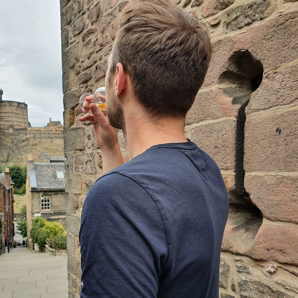 caskshare's tweet image. Saturday sipping.

What dram will you choose this weekend? 

#craftwhisky #singlemaltwhisky #caskstrength #casksharecollective #singlecask