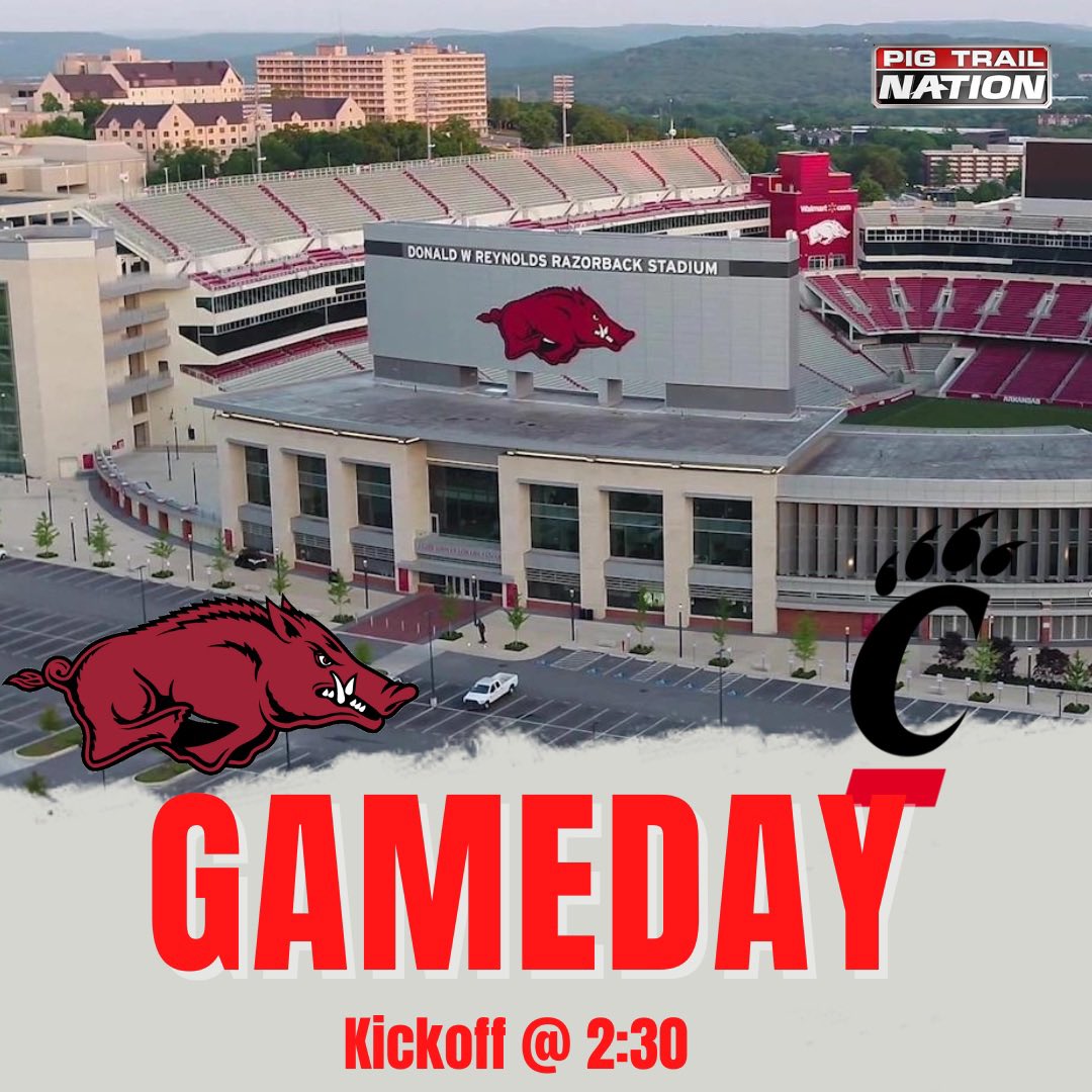 IT’S TIIIIME! 🐗🏈❤️‼️ The #Hogs kick off #football season today, and our @PigTrailNation team is LIVE NOW with a Game Day preview! WATCH on @KNWAFOX24 & ONLINE — bit.ly/3q9M7Sk #ARnews #Arkansas #Razorbacks #WPS #SEC #NWArk #NWAnews