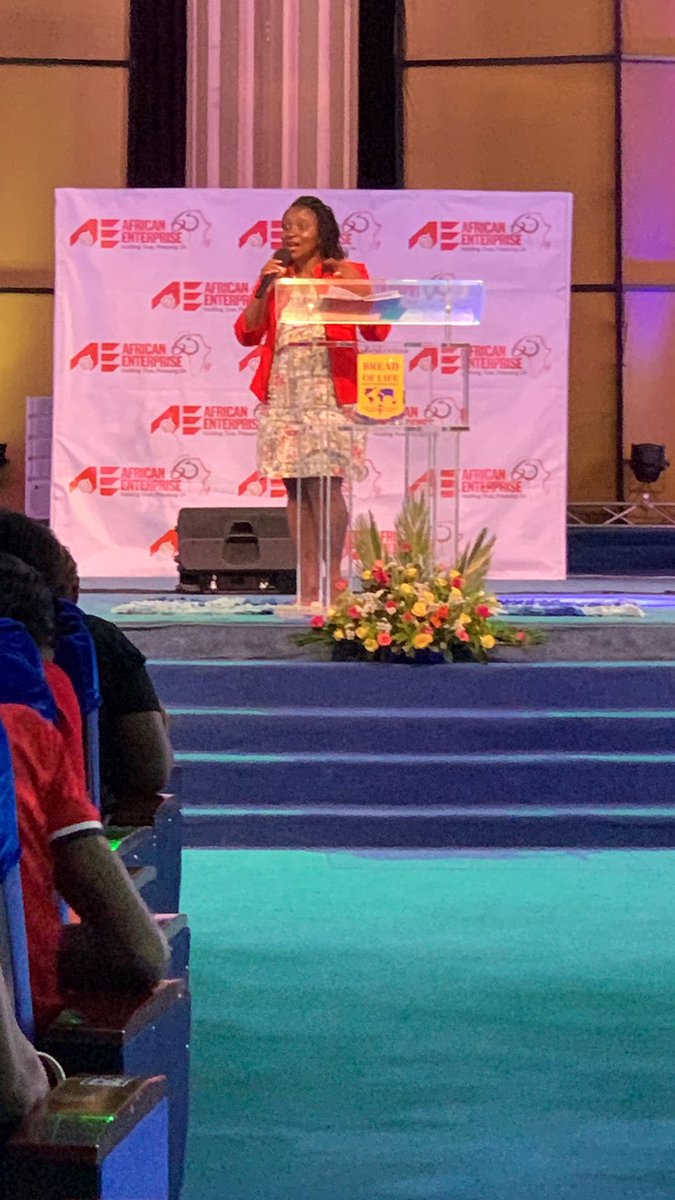 Twashelilly's tweet photo. Every PURPOSE comes with a cost. Youth Rally Bread of Life Church, Lusaka, Zambia #SharonMusonda

#LusakaMission #AEonMissions #AfricaEnterpriseAt60 #HeavensGateHellsFlamesKenya 
#TakingNations #AfricaForJesus
@CITAMKE https://t.co/CKxVNZiDsp