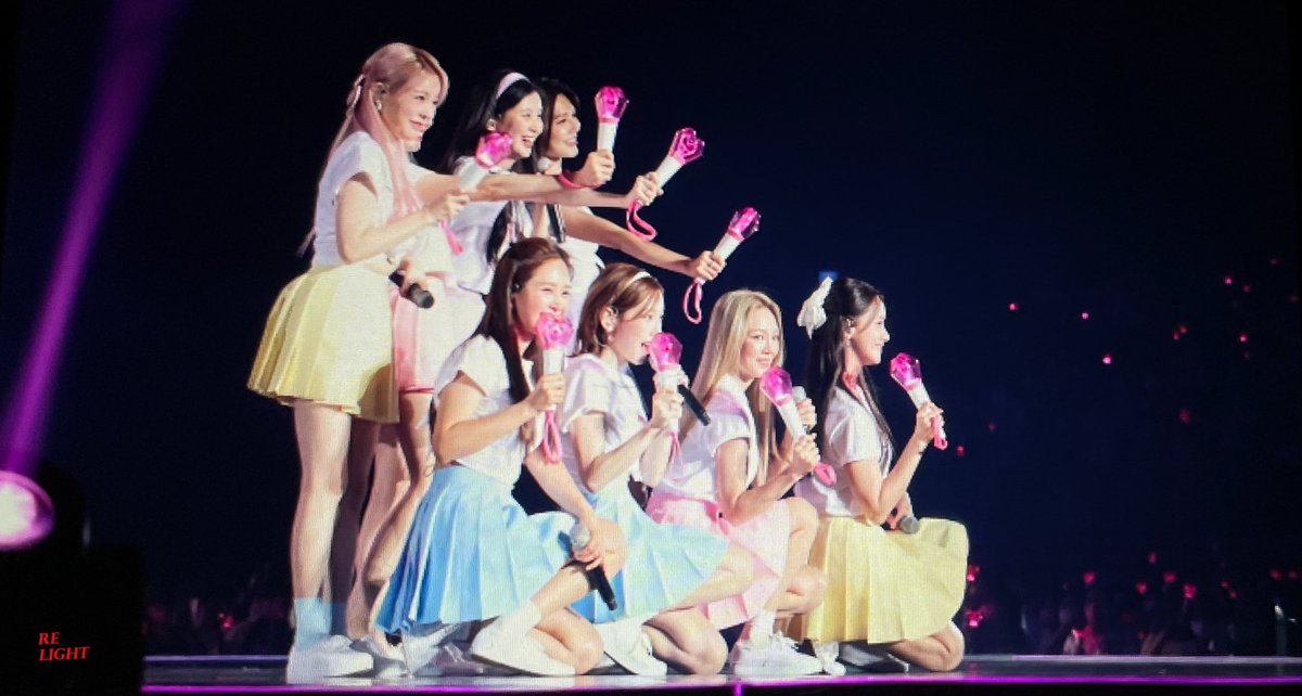 Relight0805's tweet photo. 220903 L.L.L 팬미팅
#소녀시대 #GirlsGeneration #LongLastingLove https://t.co/wCjLjZJFXu