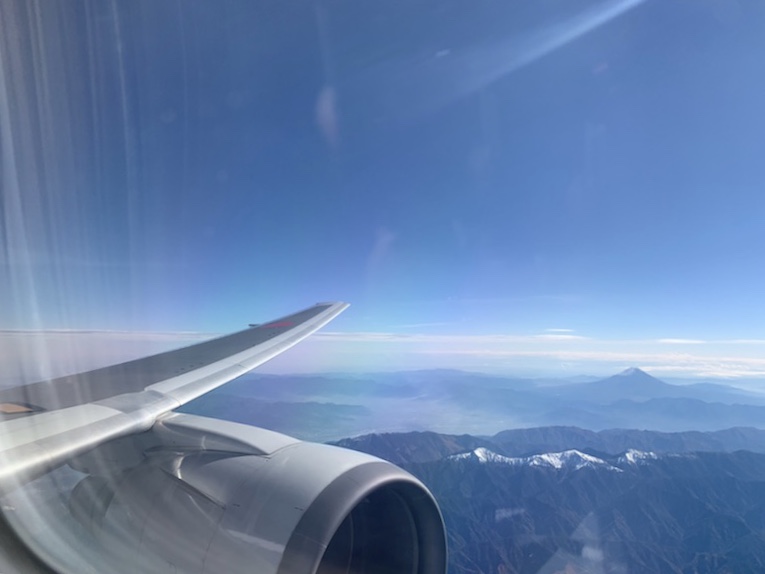 toshi5657's tweet photo. テスト画像です＾＾
松山へ仕事で出張した時の遠くに富士山が見えた時に映した画像です。 https://t.co/oj5xz7bCqF