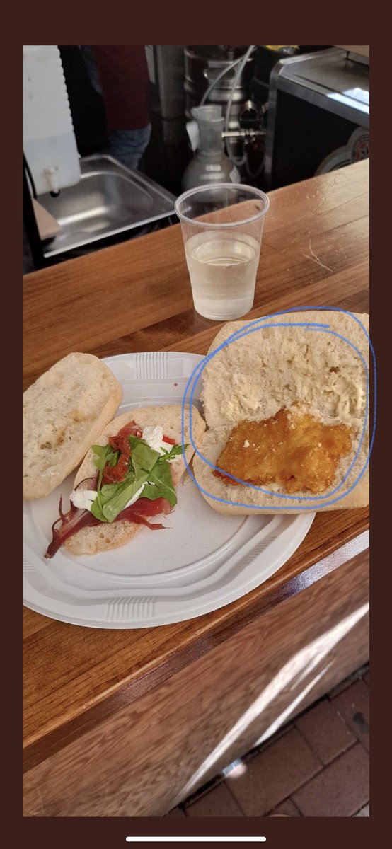 Laura DD tweet media