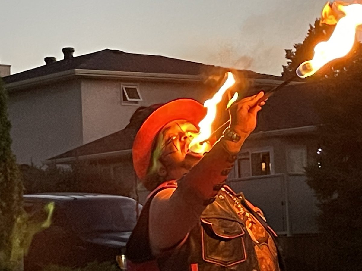 Robert Klewchuk tweet media