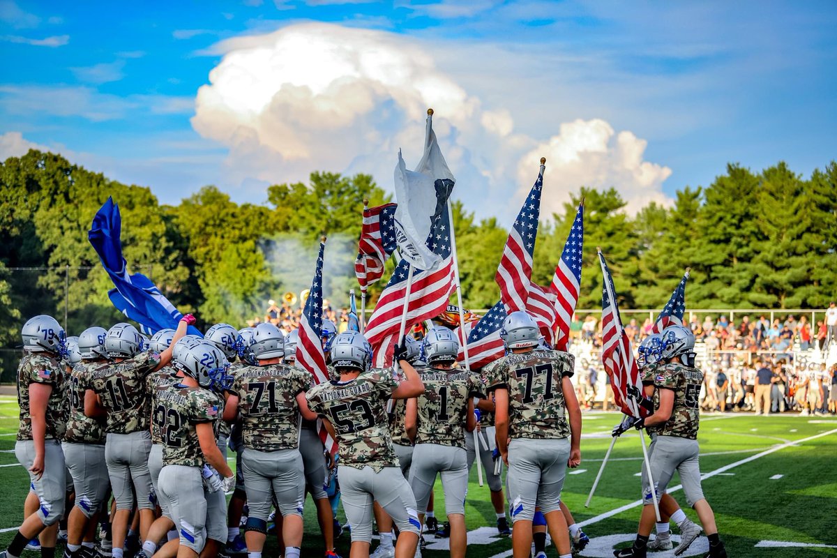 It’s Game Day. Your Warriors travel to Stadium Field in Parkersburg to take on the Jackets of Williamstown at 4:00. Let’s go!!! <a href="/WWarriorsATH/">Warren Warriors</a> <a href="/WhsB1ue/">B1ueCrewNation</a>