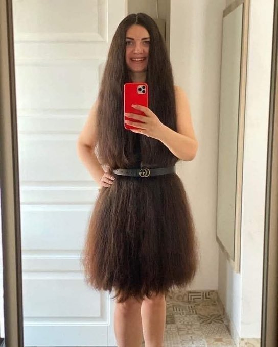 En <a href="/OzBarberia_cl/">Oz Barbers & Hairdressers</a> lo que más nos gusta es que te sientas bien con tu cabello. Aprobamos todas las formas en que quieras usarlo 😎💅🏻