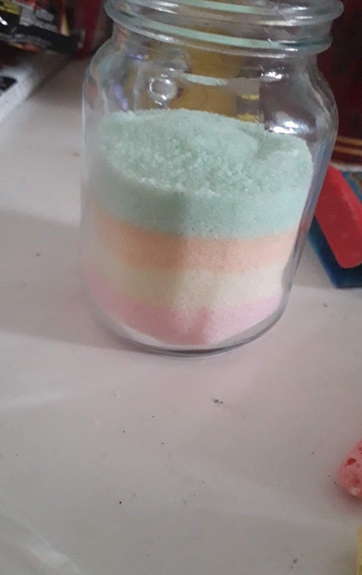 A family enjoying making salt art we are loving the pictures <a href="/cardiffcouncil/">Cardiff Council</a> <a href="/CCHACorporate/">Cardiff Community Housing Association</a> <a href="/childfriendly/">Childfriendly</a> #summeroffun