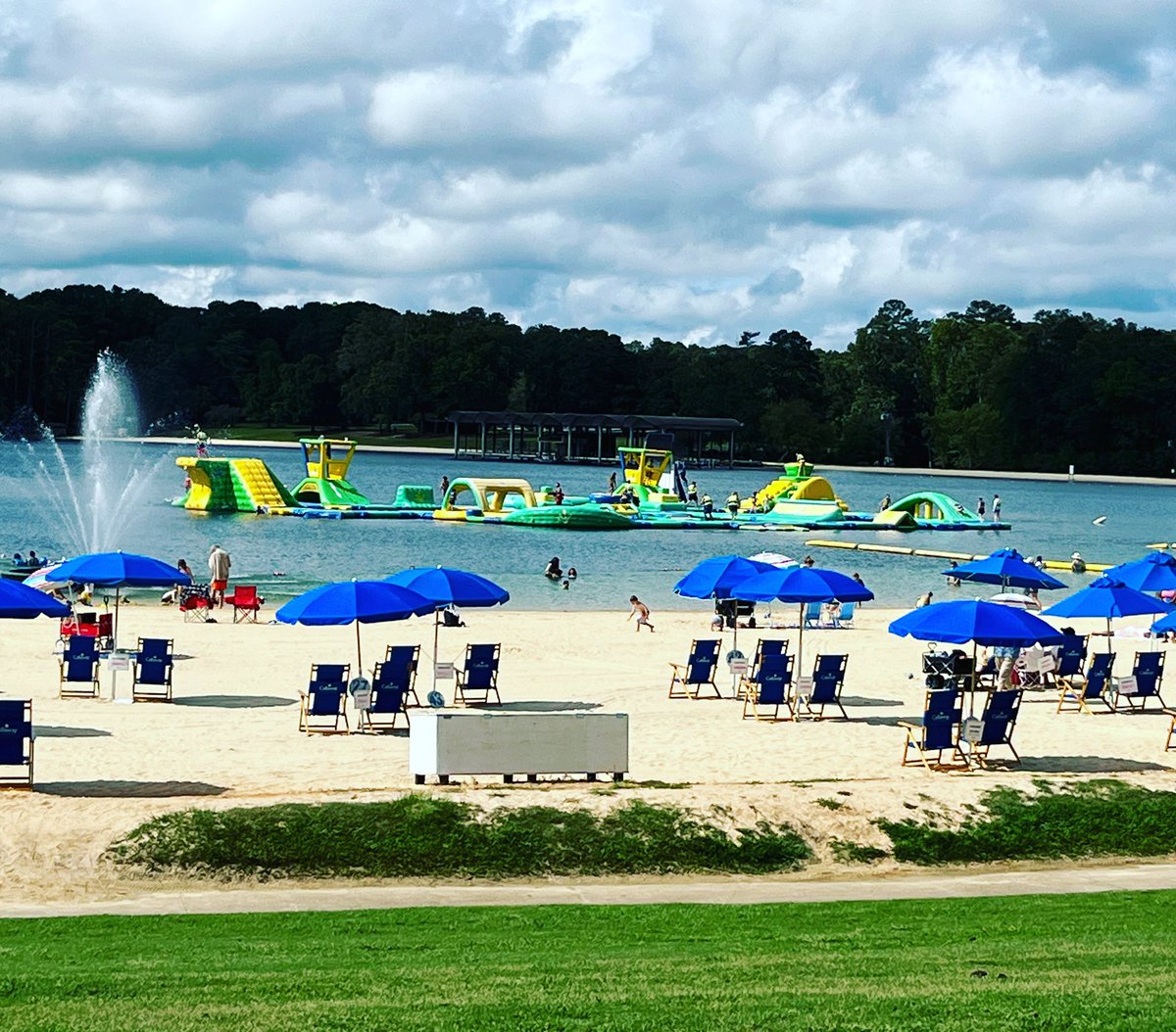 kefreeman2005's tweet photo. Somewhere out there are two very happy kids soaking in the final days of summer and the fleeting moments of childhood slipping entirely too quickly by us. #adventuresinuhoh #halfbirthdays https://t.co/LyQDBL3JDe