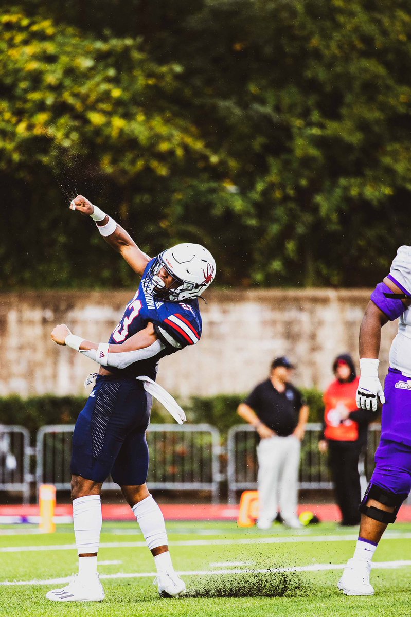 megelee64's tweet photo. wishing @Spiders_FB a happy season opener! miss and love you guys so much!! ❤️💙
#RollSpide🕷!!! https://t.co/1ZHN8LWWti