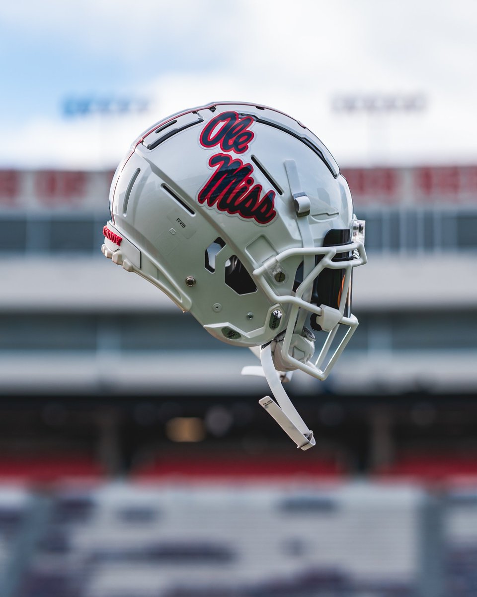 OleMissFB's tweet photo. New lids making their debut 🥵

#HottyToddy https://t.co/UJl7BL4X93