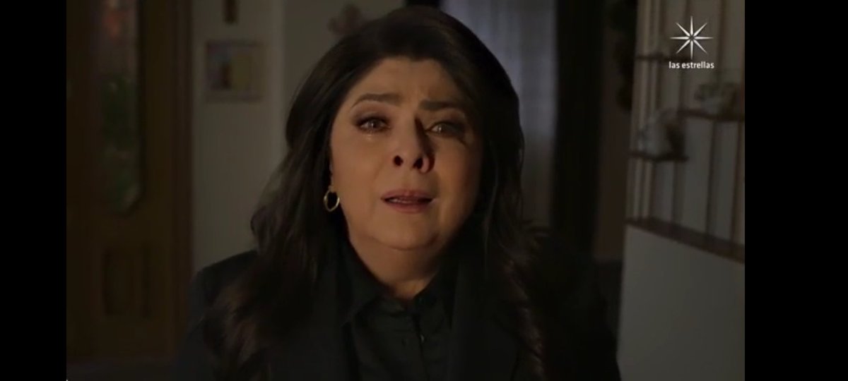 Beatrizz_Morena's tweet photo. Rômulo voltando no sonho para atormentar nossa Cuquita, em breve será realidade esse pesadelo.. @victoriaruffo31 @E_Laguardia #coronadelagrumas5 https://t.co/YeX6MjrsVZ