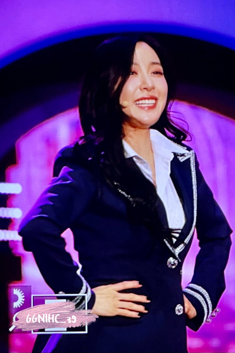 GGNIHC_39's tweet photo. 220903 팬미팅 #티파니 #TIFFANY #TIFFANYYOUNG 
행운의 여신1 https://t.co/6GWAz67ykB