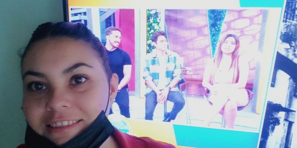 KarenRuelas89's tweet photo. Lista para irme a trabajar y con buena actitud por qué ví a @CrisXT20 en #VLAFinDeSemana  me encanta tu carisma!!! Saranghae 🫶 사랑해🫰
#EsteMesYo
Saludos desde Durango 🇲🇽👑💙 https://t.co/FnuH70a0dB