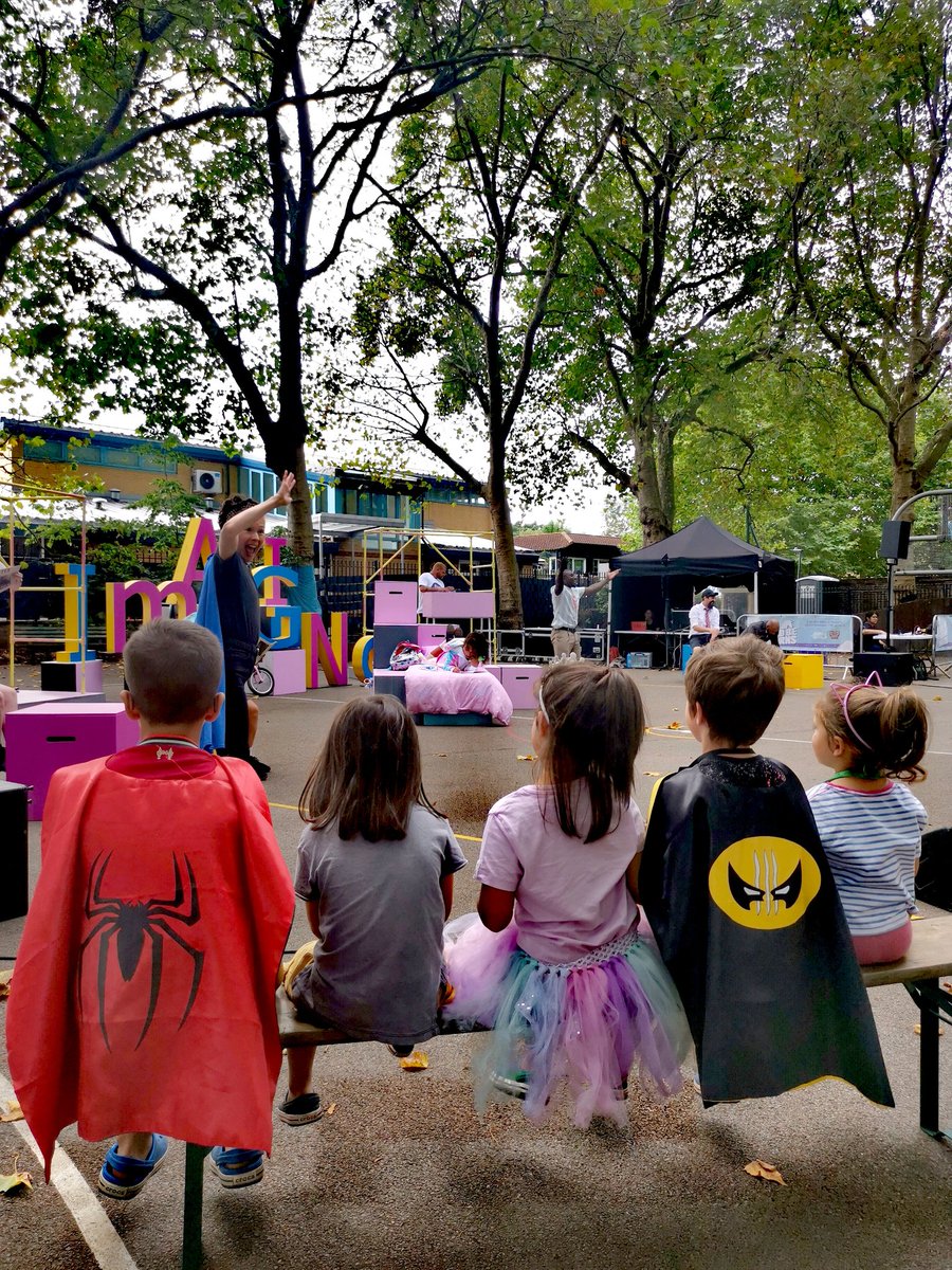 amanpritarnold's tweet photo. Fab accessible 'There Should Be Unicorns' musical celebrating the power of superhero imagination @GDIFestival by @MiddleChildHull Super happy kids & Deaf parents #BSLInterpreting #Captions #AudioDescription #AccessibleEvent #NoIDontHave5Kids #WeekendBabysittingtoo π¦π¦ΈββοΈ https://t.co/H0ugOivgsh