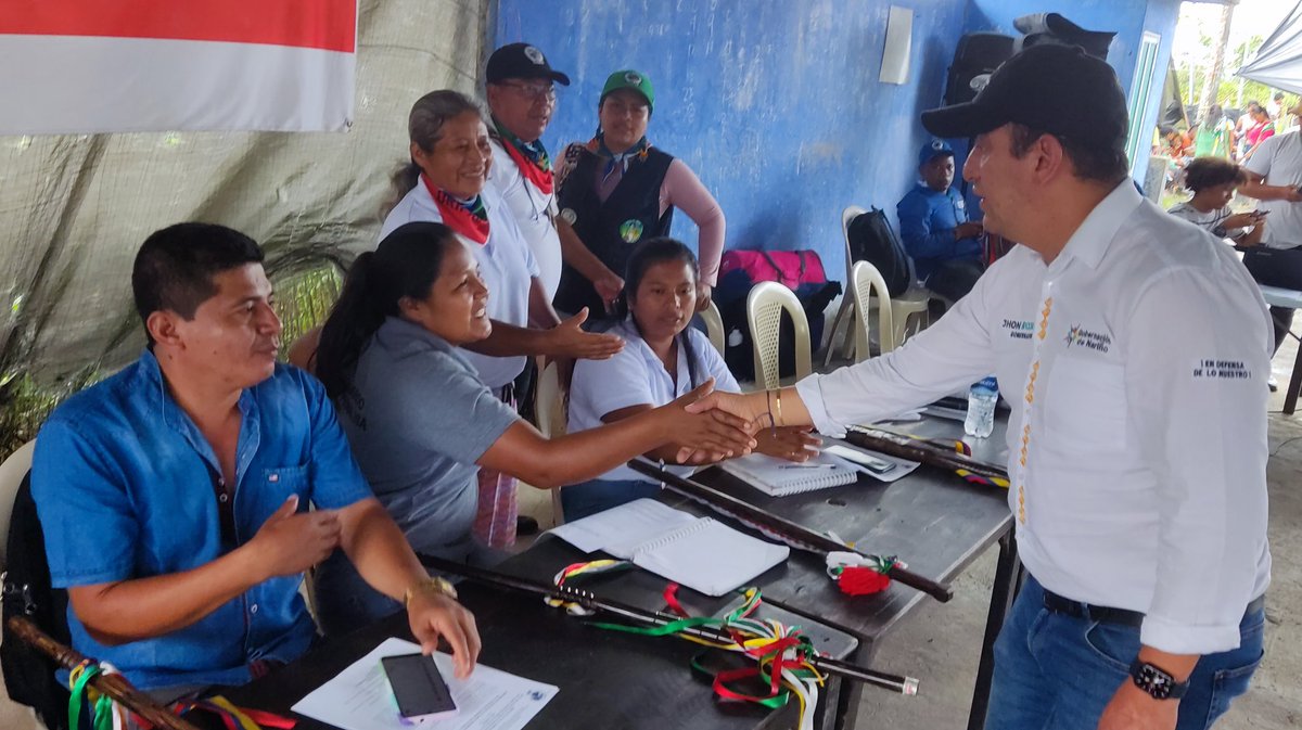 jhonrojasca's tweet photo. En mpio #Tumaco con la Organización de Resguardos Indígenas del Pueblo Awa del Pacífico, atendemos llamado de comunidad para diálogo por la vida. Esperamos acuerdos con @infopresidencia que permitan desbloqueo en vía al mar @petrogustavo @FranciaMarquezM
@MinInterior
@ggarciaf90 https://t.co/KibB6gOh3f