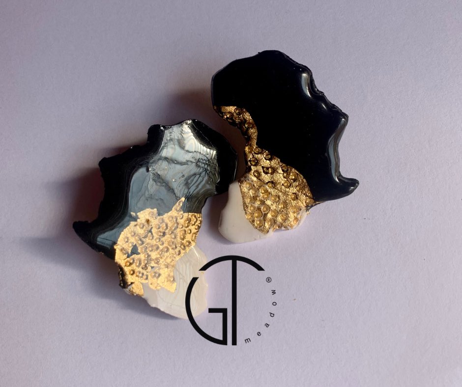 gtmeadowsa's tweet photo. New earrings added to the shop. Click on the link for more details. #handmadeearrings https://t.co/BnUwa5z5F6