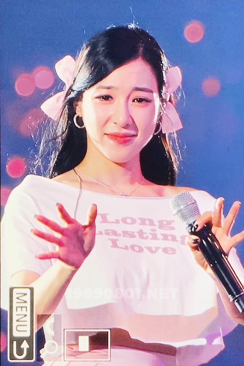 Tiffany Young Projects on Twitter "RT 220903 🎀😚 