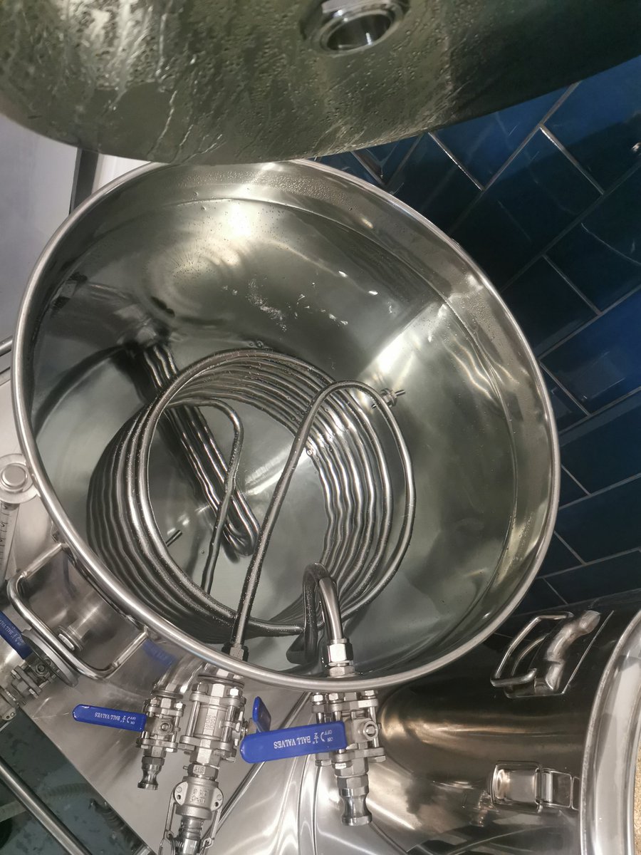 TonyCoulson10's tweet photo. #brewday has commenced, one of my favourites, a Mosaic IPA. Loving the new set up, so much control #homebrew #homebrewing #scottishcraftbeer #longside #allgrainbrewing #crafthardware #einbrewcontroller #powellbrewing #brewinglikeaboss #hermes https://t.co/vrQXyQ2oot