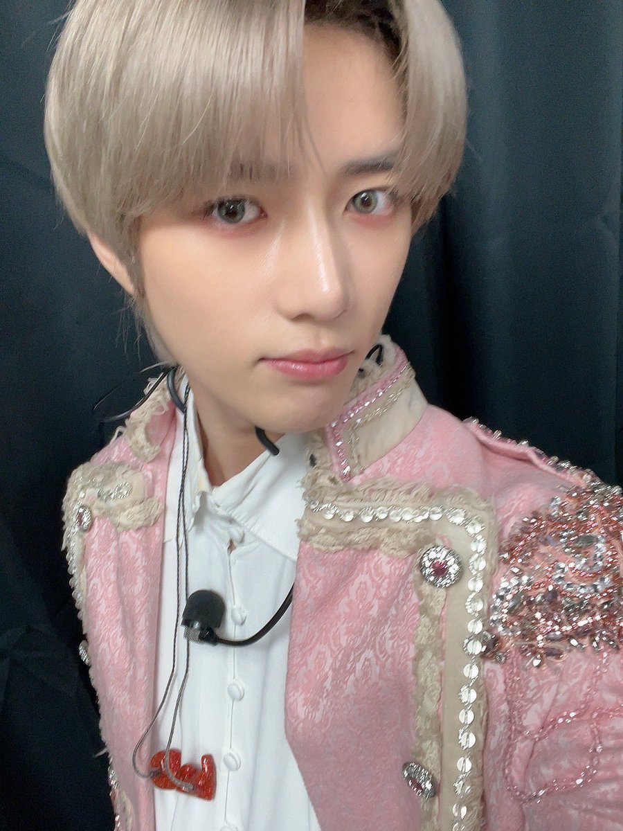 frosstgyu's tweet photo. 💘💘💘💘 https://t.co/3oggDQqS37