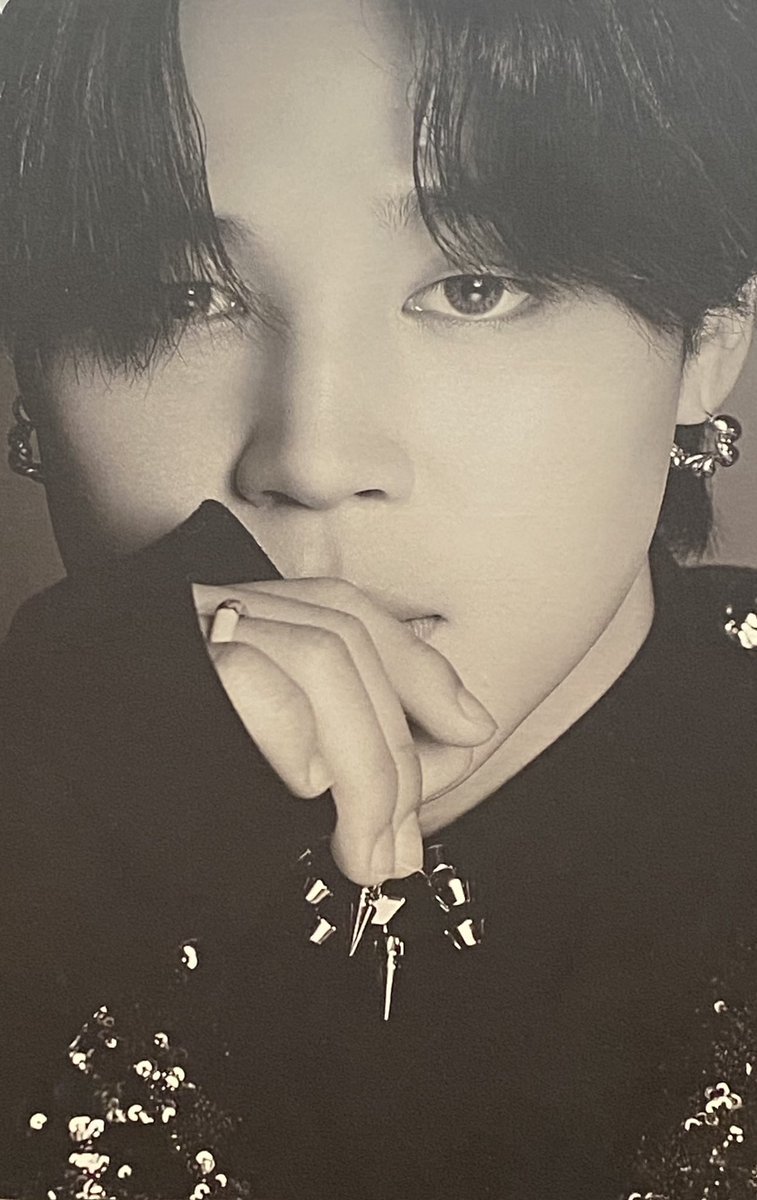 Jimin_green2's tweet photo. D'FESTA行ってきました（昨日）
もう、どこを見ても美しくて圧倒されちゃったわ😵‍💫
推しを見つけるのが下手くそで、ちょっと自己嫌悪😔
でも楽しかった！
カードはNCT DREAMのジェノさんでした！
会場で交換は見つからず…残念！
郵便でもゆるゆる探してます！
#DFESTA_Tokyo
#DFESTAトレカ交換 https://t.co/QXy1bv3hcL