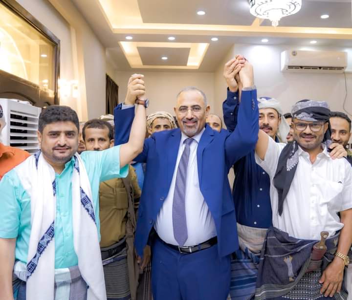 لاتزعلون ايه الاخونج ولاتدخلون أنفسكم بين أبناء الجنوب خلاص قد الكل كشف افلامكم