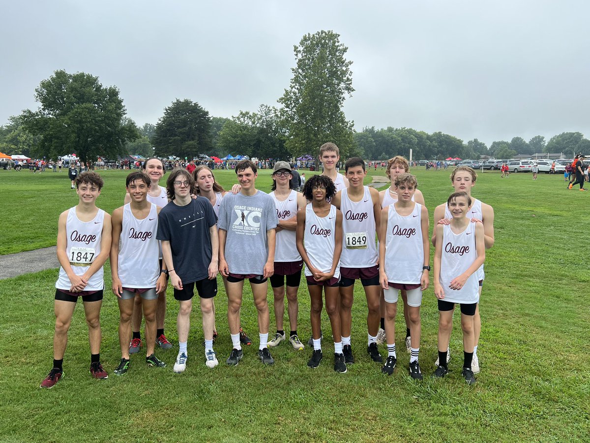 SOTOxCountry's tweet photo. Men’s Cross Country started the season Strong at SBU today. The team took 4th in Class 3. Medaling… Misenheimer (10th), Groll (18), Wyrick (21), Wolf (23) @SOTOHighSchool @SOTOsports https://t.co/GwFCznE7bI