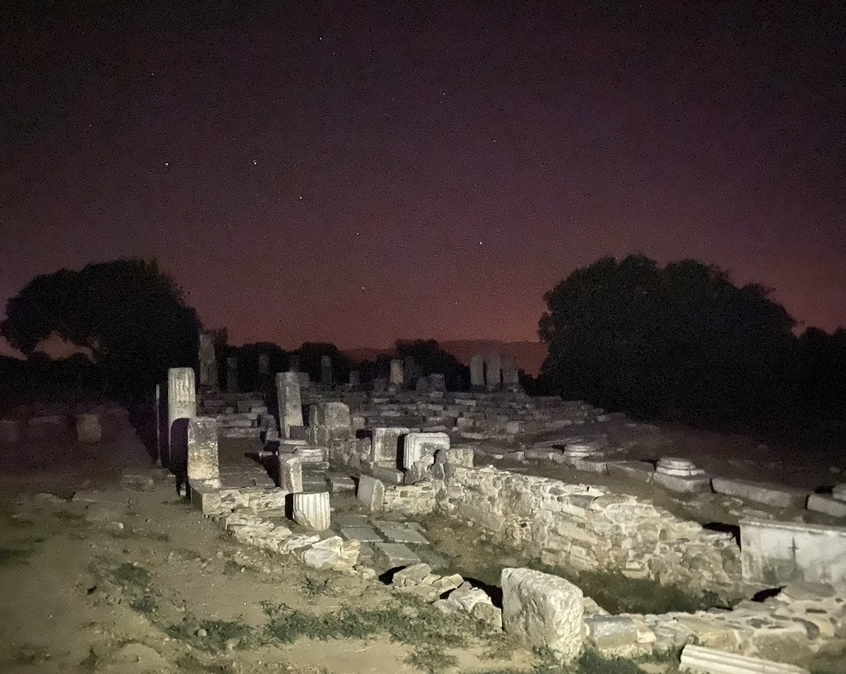 BilalSogut's tweet photo. Lagina’dan gece
Destekleri için Kültür ve Turizm Bakanlığı, Muğla Valiliği, Yatağan Belediyesi ve Pamukkale Üniversitesi ile çalışanlara çok teşekkürler.
@TCKulturTurizm 
@tcmuglavaliligi @yataganbel @pauedutr 
#karia #stratonikeia #lagina #yatağan #ancientarchitecture #propylon https://t.co/WJBVoOu2yZ