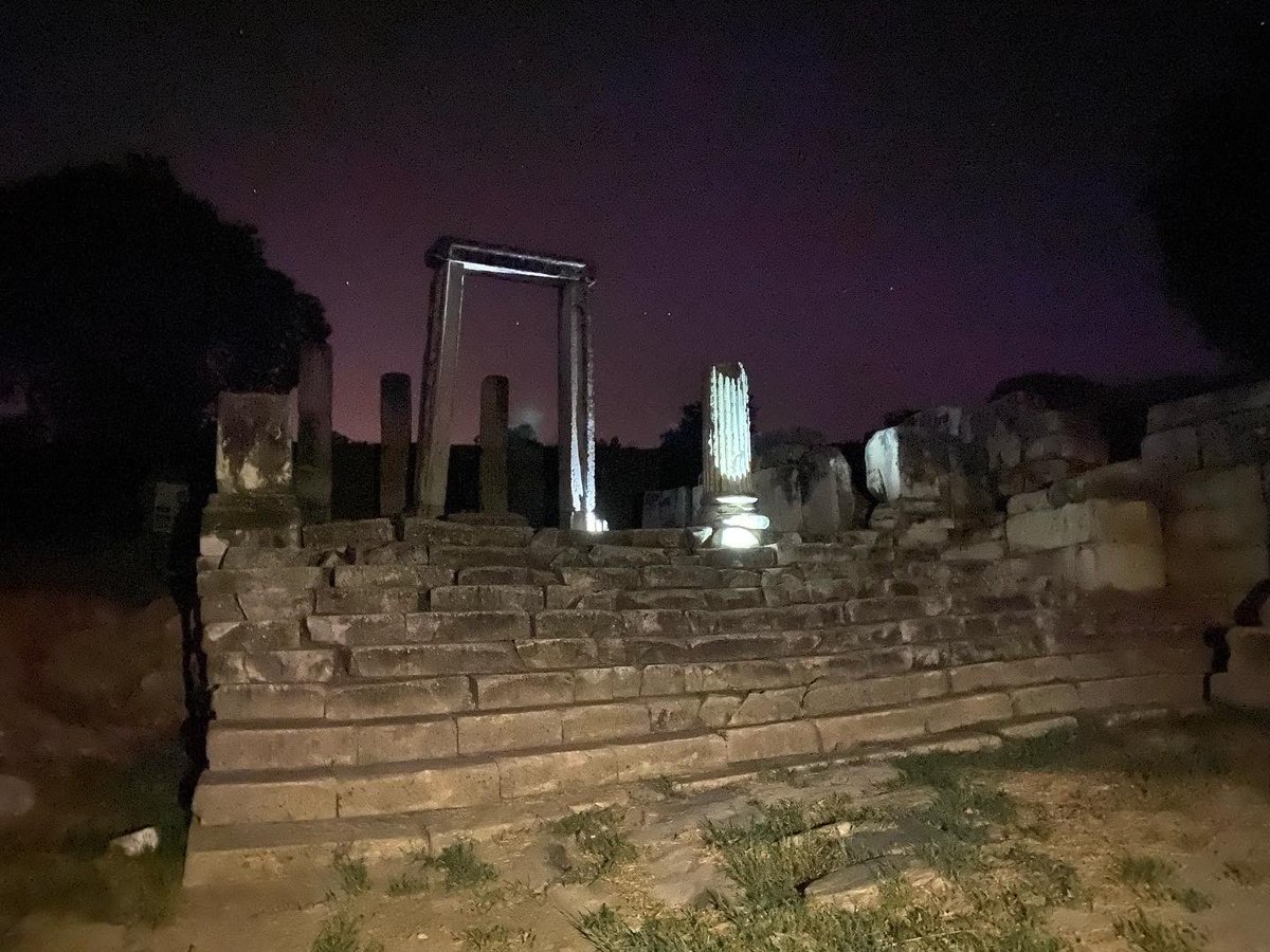 BilalSogut's tweet photo. Lagina’dan gece
Destekleri için Kültür ve Turizm Bakanlığı, Muğla Valiliği, Yatağan Belediyesi ve Pamukkale Üniversitesi ile çalışanlara çok teşekkürler.
@TCKulturTurizm 
@tcmuglavaliligi @yataganbel @pauedutr 
#karia #stratonikeia #lagina #yatağan #ancientarchitecture #propylon https://t.co/WJBVoOu2yZ