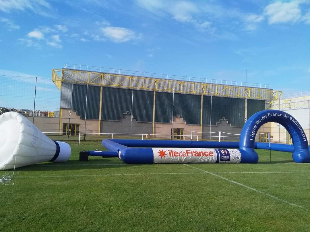 ErmontBC's tweet photo. Les terrains sont montés on n'attend plus que vous !
Vous pouvez nous retrouver au stand n°32 à côté de la buvette à Rebuffat !
#badminton #volant @FFBaD https://t.co/UphVRArYPr