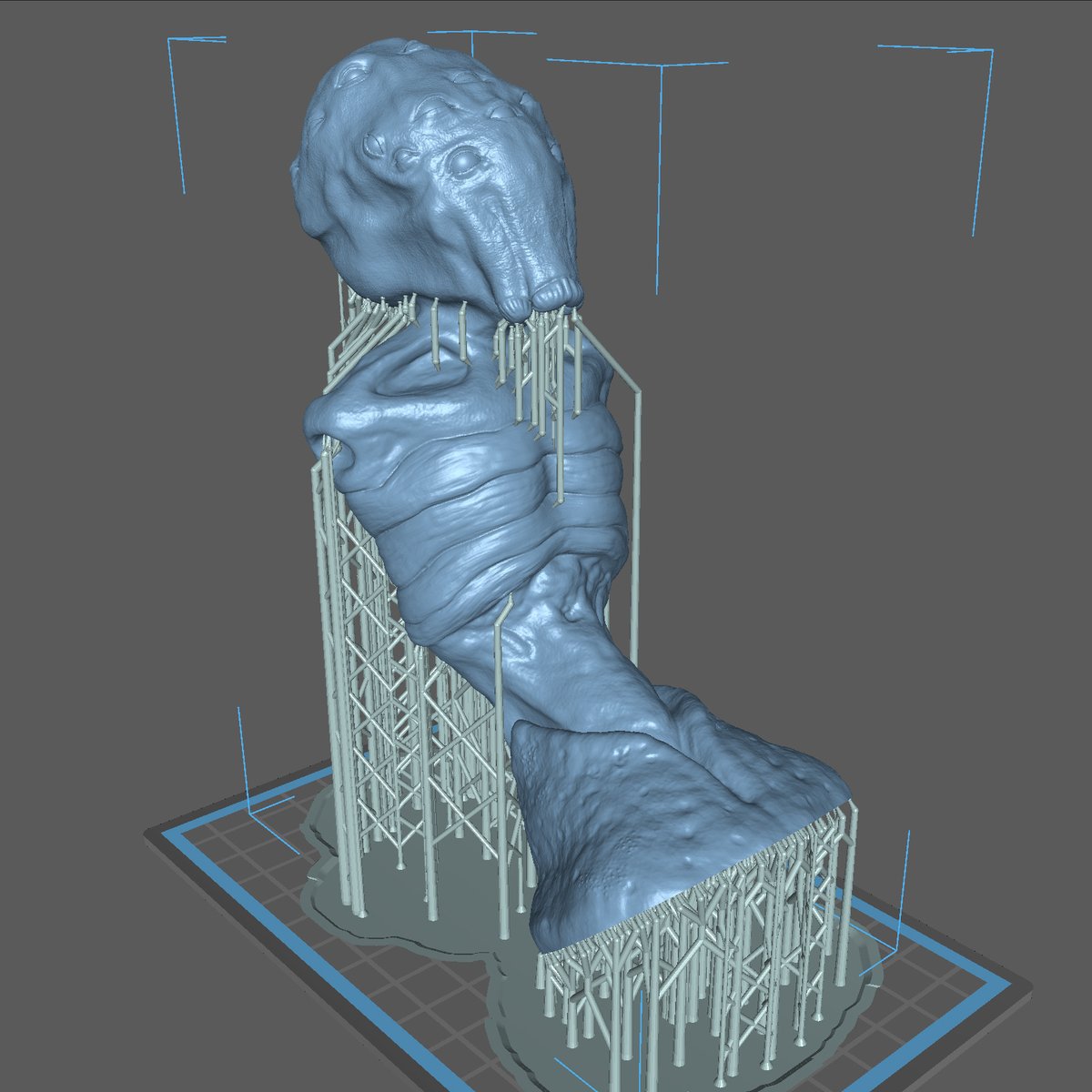 c3d_print's tweet photo. Haven't been able to print it yet but here's what's next, another that feeds on your nightmare ! #3Dprinting #lovecraft https://t.co/DQkcVSvUyv
