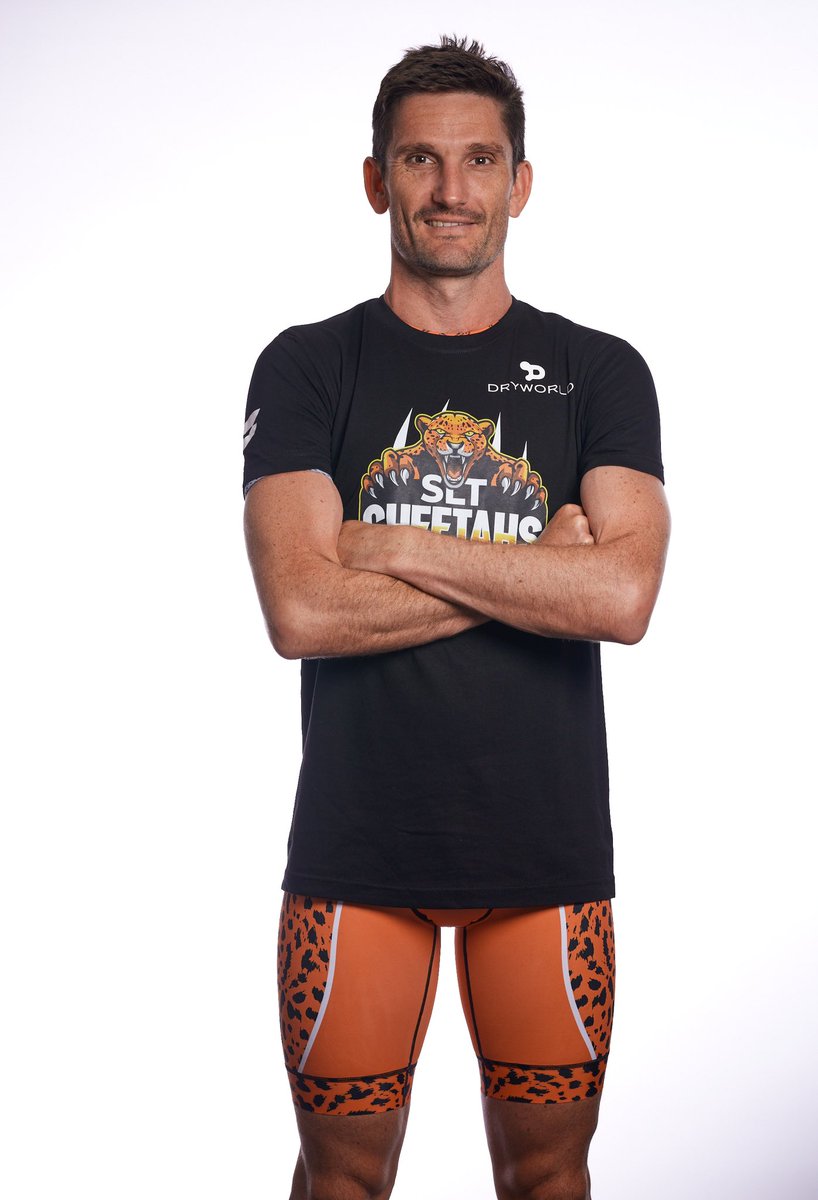 RD_murray's tweet photo. @SuperLeagueTri for the next 3 weekends in a row 👌

First weekend here in Canary Wharf London 👍

Keen to have some over the next few events and good quality racing  , LETS GO 👌 https://t.co/kC9hQ7YOT9