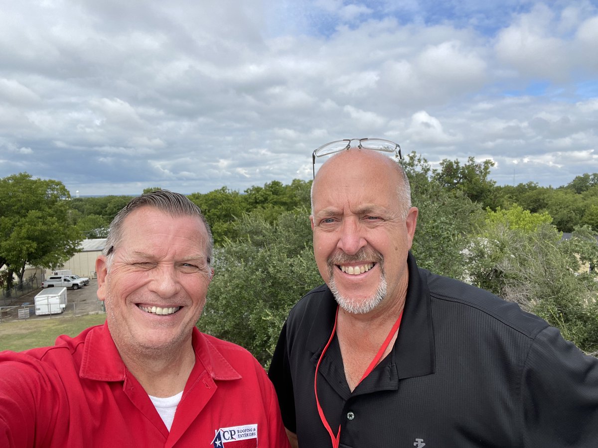 CPRoofingTexas's tweet photo. Spending another Saturday on a roof! Always love the office views.⁣
#ViewsFromTheRoof #SelfieSaturday ⁣ https://t.co/a0D05JWMaq