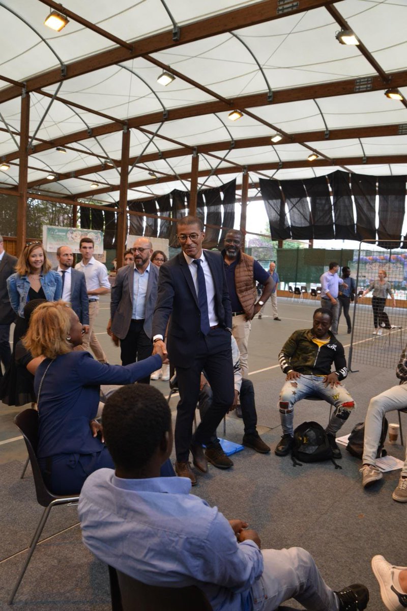 karim_bouamrane's tweet photo. Succès total pour le forum des associations sportives avec comme invités d’honneur la caravane en héritage, Monsieur le sous-prefet et @bourimech @villesaintouen @Paris2024 : les JO comme levier pour nos associations sportives ! https://t.co/67BvX4pAaQ