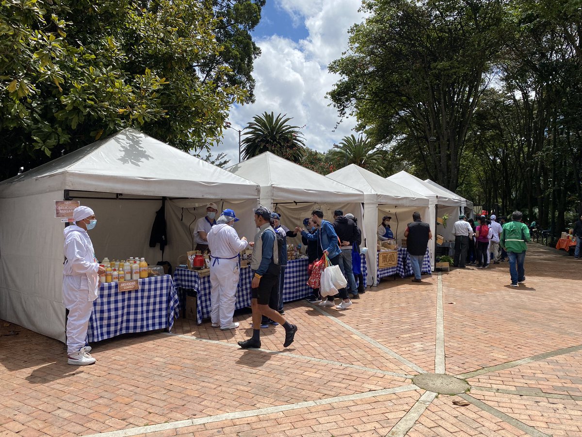 🚨HOY Y MAÑANA🚨 No te pierdas de nuestros mercados campesinos agroecológicos. ✅Plazoleta principal del Jardín ✅9:00am - 3:00pm ✅Sin intermediarios ✅Entrada como nos gusta ✨Gratis✨ #BogotáEsMiHuerta #LaBogotáQueEstamosConstruyendo