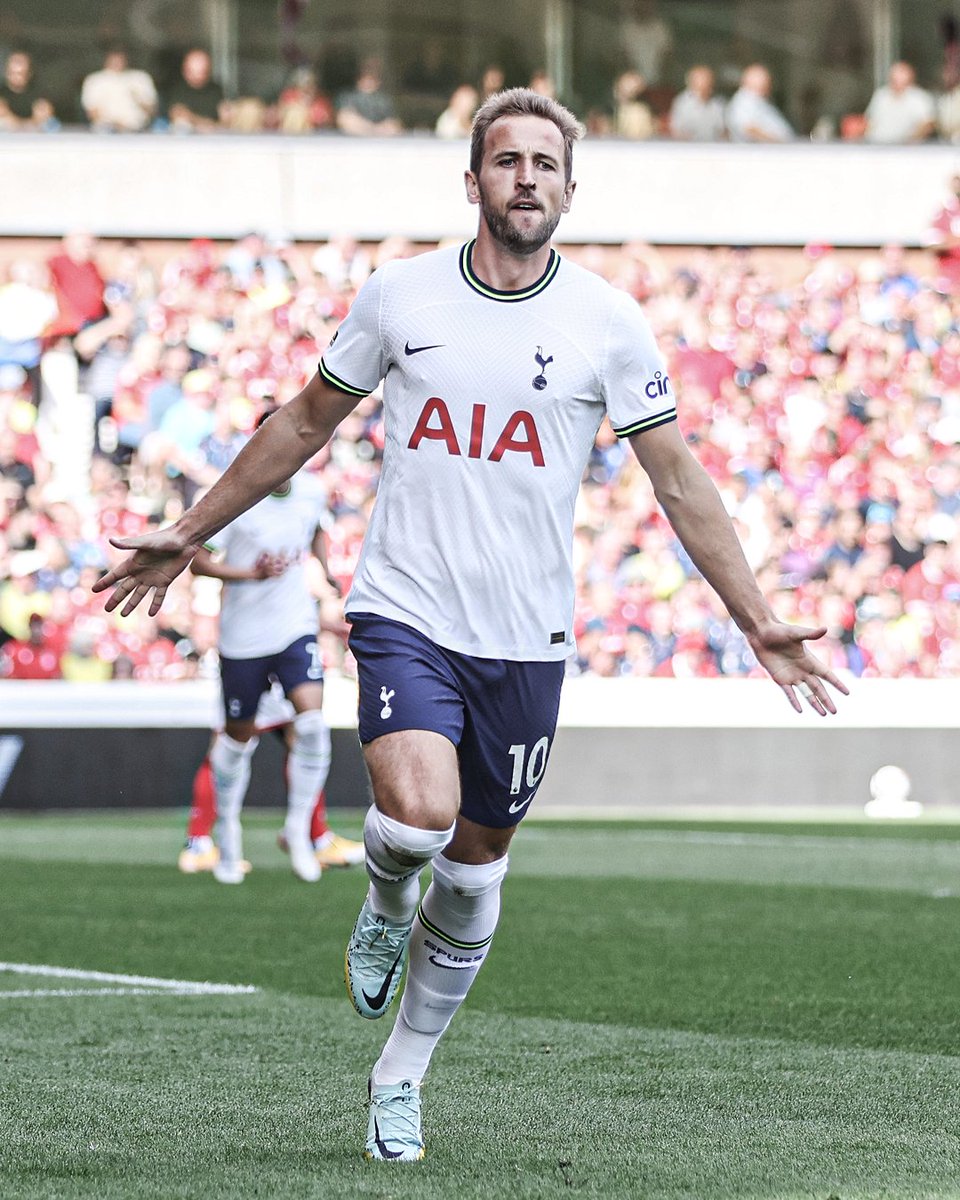 ESPNUK's tweet image. Harry Kane now has as many London derby goals as Thierry Henry 👀