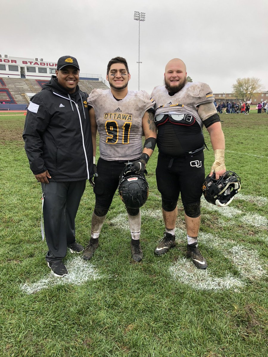 cole_greenwood5's tweet photo. Braves football is back baby!! 6pm vs.the team from Winfield #FAM #ROLLTRIBE @IsaiahVeal @colbyjohnson56 @jacobgarcia91_ @Cuyler_Burdette @blake_homman @JSkar_44 https://t.co/qxeJNBcwvu