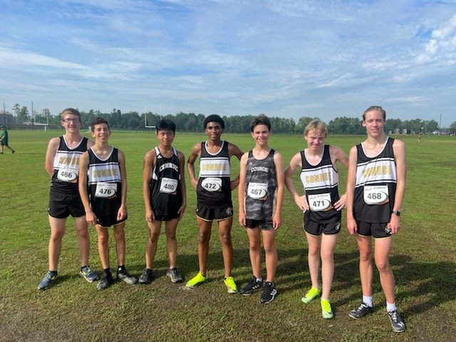 ConroeBoysTrack's tweet photo. Way to grind 💪 freshman Boys Cross Country team at the Grizzly Invitational. Picking up another top ten finish . @CoachHardeman @Tasha_Smith78 @CoachHurd32 @Conroeathletics @CHSRunningBoost https://t.co/mmMLc68mnD