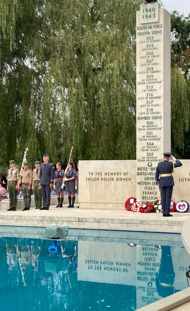 Today we honour the men and women of the Polish Air Force who fought alongside <a href="/RoyalAirForce/">Royal Air Force</a> in WW2.

“We owe our deepest gratitude to those who, in a struggle high above the earth, did not spare their blood for Poland, the country that would not be overcome.”
<a href="/PolishEmbassyUK/">Polish Embassy UK 🇵🇱</a>