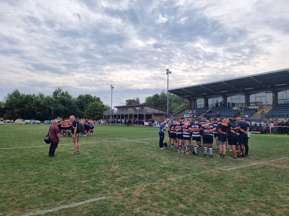 BanburyRUFC's tweet photo. Full time! Banbury 18 Havant 26. Cruel to not get something from the game. Game of fine margins. Credit to Havant though, took their chances well. A lot of positives for Banbury to build on. 

Thank you to everyone who came down and showed their support. We really appreciate it! https://t.co/LIwR5uVqw8