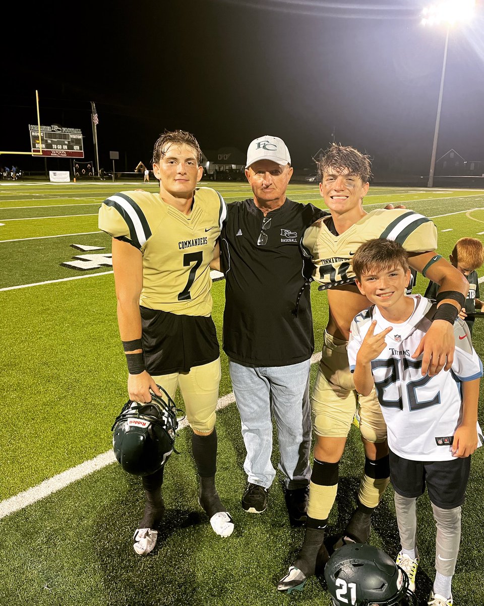 JoshPruno's tweet photo. @fcs_commanders with a HUGE W last night vs the defending state champs. Proud Pop was here to see it.  @jjpruno &amp; crew with a shot to do something special in his senior year. Sambone being a part of it as a sophomore makes it that much sweeter. 4 #PrunoBoys #MemoryMakingBusiness https://t.co/HABLUwFeVG