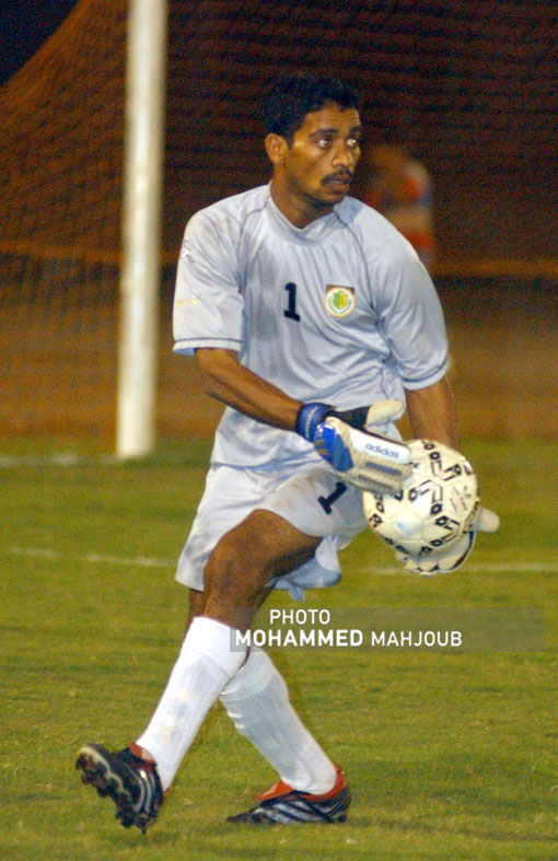 Mahjoubphoto's tweet photo. المرحوم بإذن الله حارس مرمى نادى السيب صديقى العزيز محمد جمعة  #أرشيفى @Dhofar_FC    #ظفار_تحتضن_الاعلام https://t.co/LrdDYaoFmo