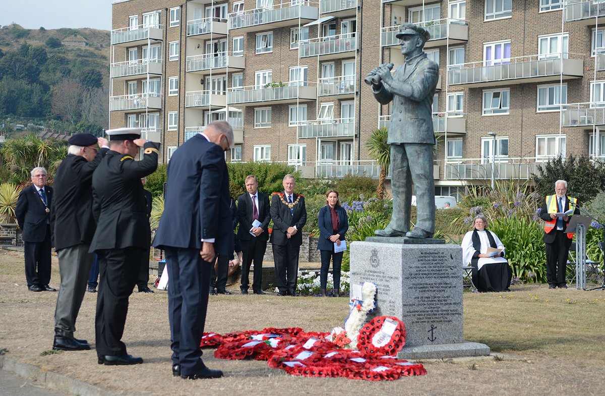 doverbluebird's tweet photo. Today we celebrate #MerchantNavyDay to honour those men &amp; women especially those who lost their lives in wartime. The annual wreath laying cerenomy took place at the Dover seafront memorial yesterday. For more info https://t.co/LvypQxYHST https://t.co/u6n3sO1UHz