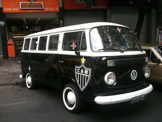Diegocrz1510's tweet photo. @GaloDoido131313 @clonecopiador @Cruzeiro @samuelvenancio Veículo pra levar os títulos do Cruzeiro: Carreta

Veículo pra levar os titulos do Alt mg : https://t.co/EZ3fS45X1O