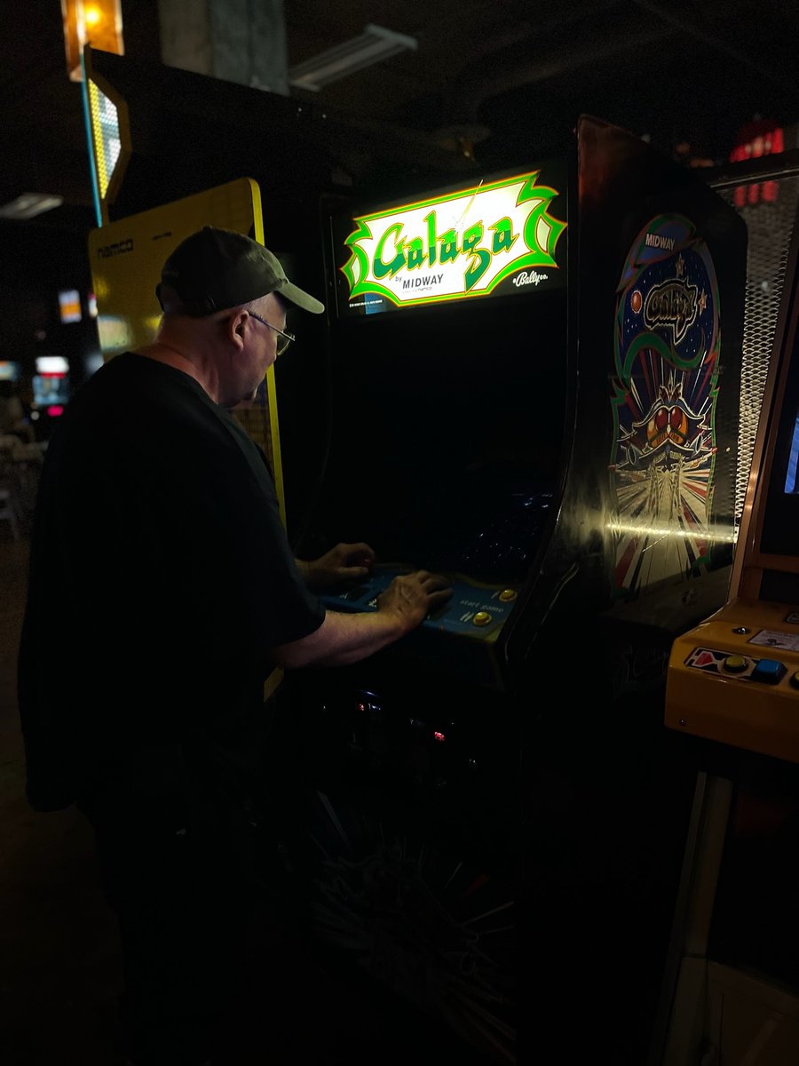 barcadenewark's tweet photo. #Barcade #Newark #NJ #Arcade #ArcadeBar #VideoGames #Gaming #Gamer #Galaga #HighScore https://t.co/fKm9XZSBGx