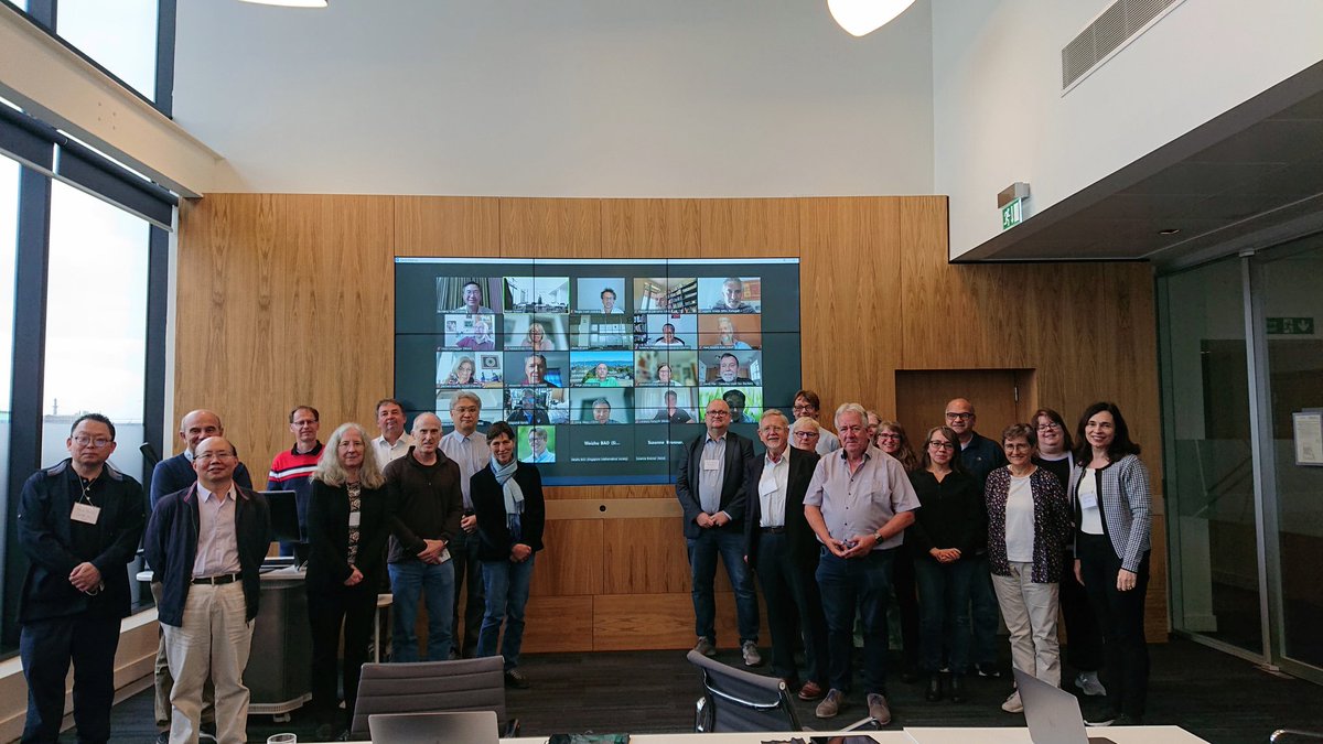 First-ever hybrid <a href="/ICIAMnews/">ICIAMnews</a> Board meeting, included reception at <a href="/GlasgowCC/">Glasgow City Council</a> sponsored by <a href="/UniStrathclyde/">University of Strathclyde</a> and <a href="/IMAmaths/">IMA</a> Thank you for your hospitality, and a great meeting atmosphere!