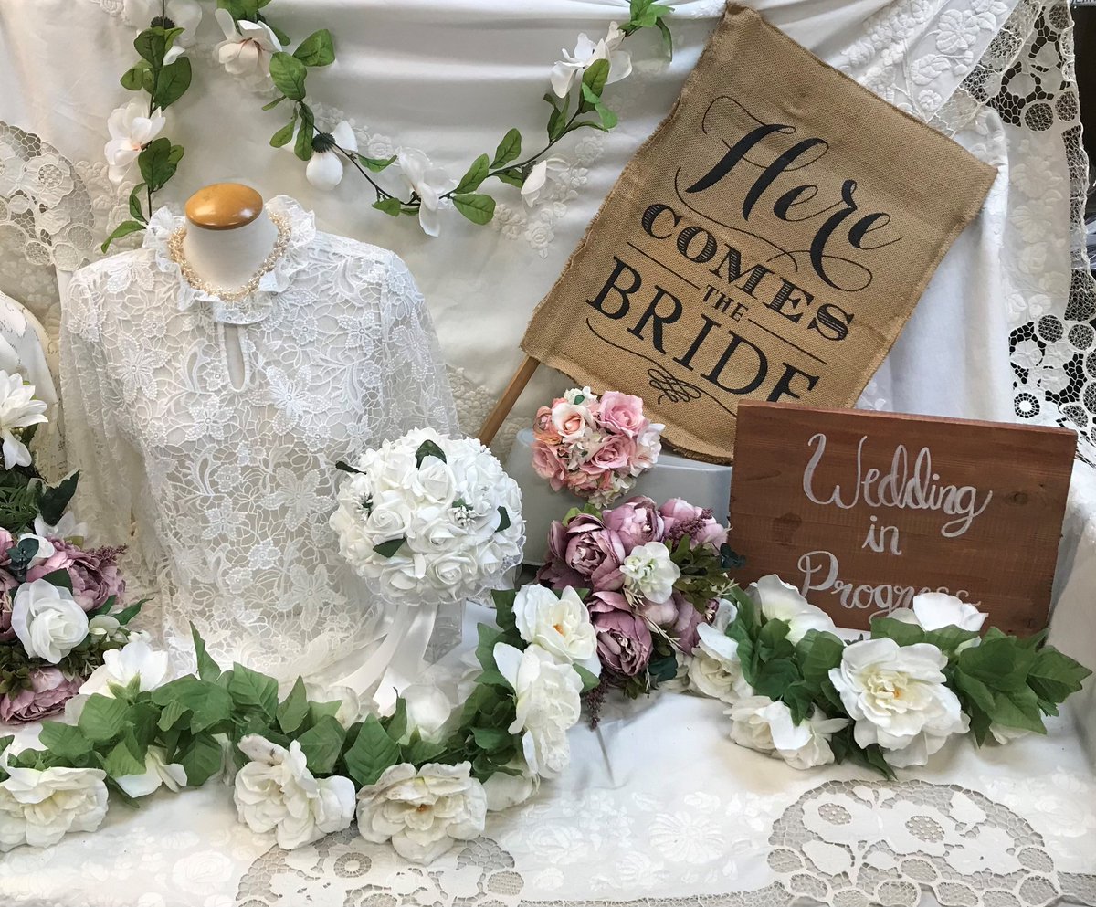 Is there a wedding in your future? Come and see our new assortment of wedding decor that was donated this week!