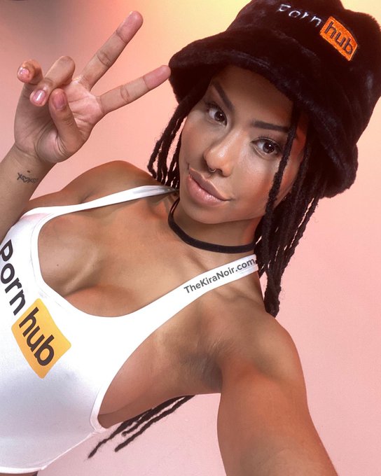 2 pic. let's play spot the difference https://t.co/HMsuaN2pIj<a href="/tag/mvsales"class="tags"><span>#mvsales</span></a>