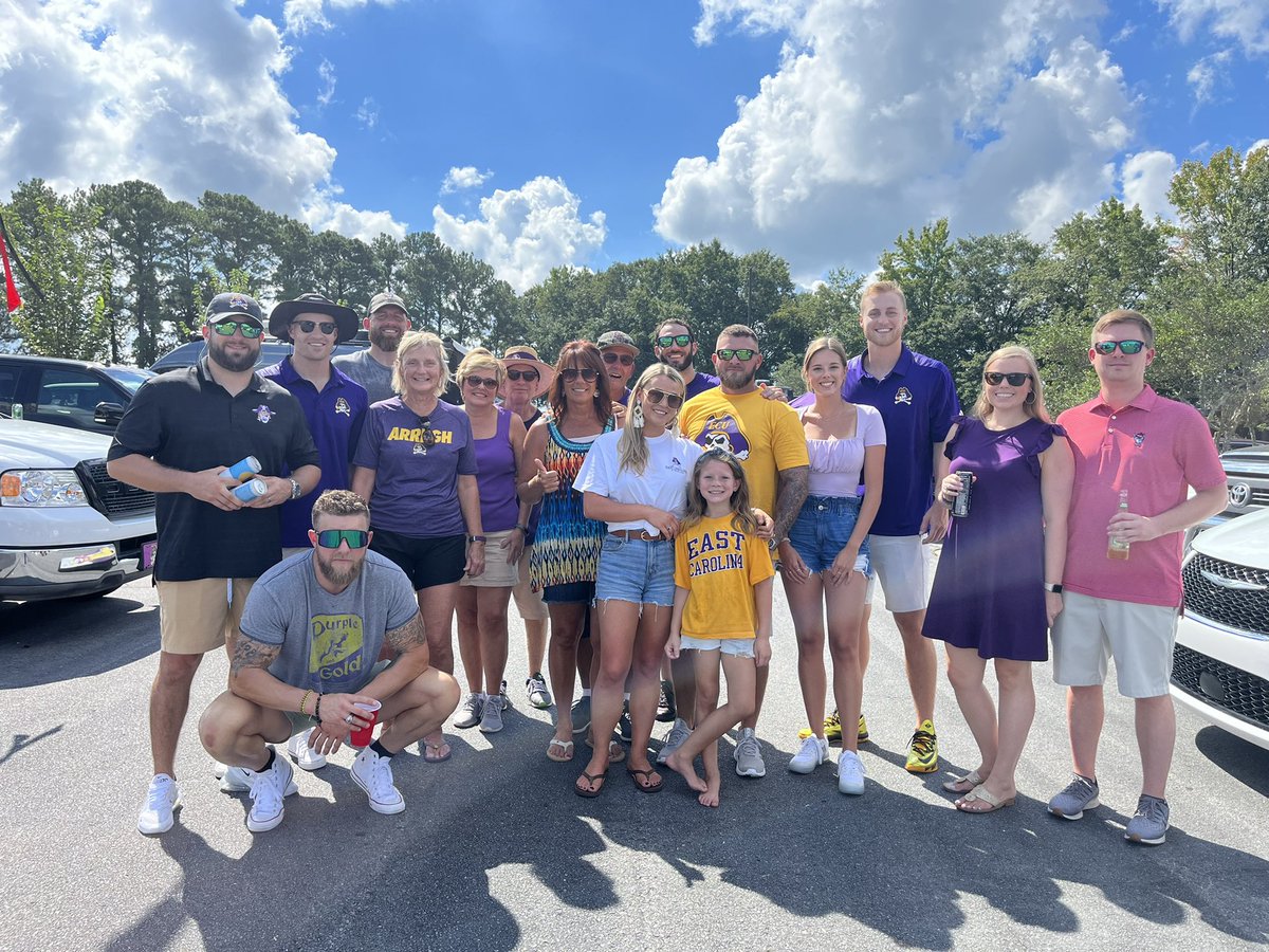 Christopher Cullom tweet media