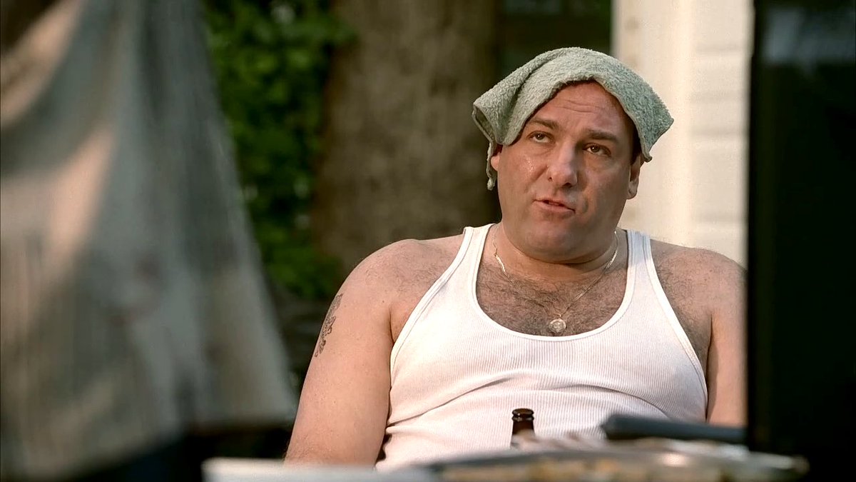 OnTapBets's tweet image. We are gearing up for a long day of betting &amp;amp; sweating College Football. #LockUm